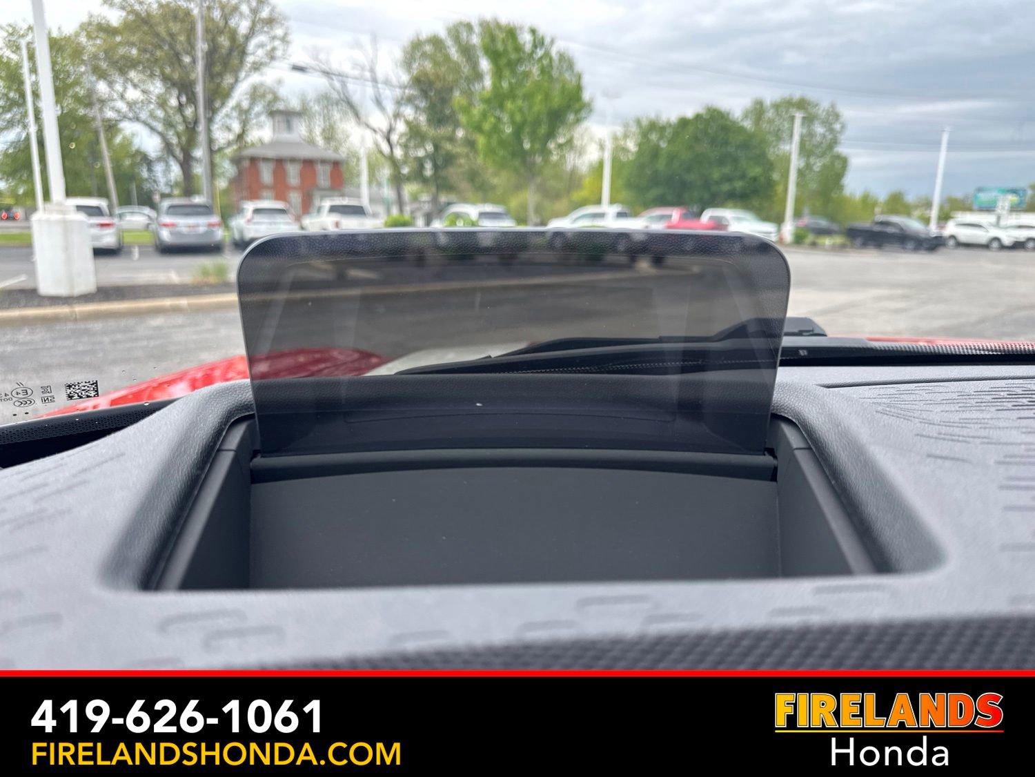 Used 2025 MINI Cooper 2-Door Hardtop FWD image 24