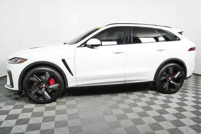 Used 2021 Jaguar F-PACE SVR AWD/4WD image 32