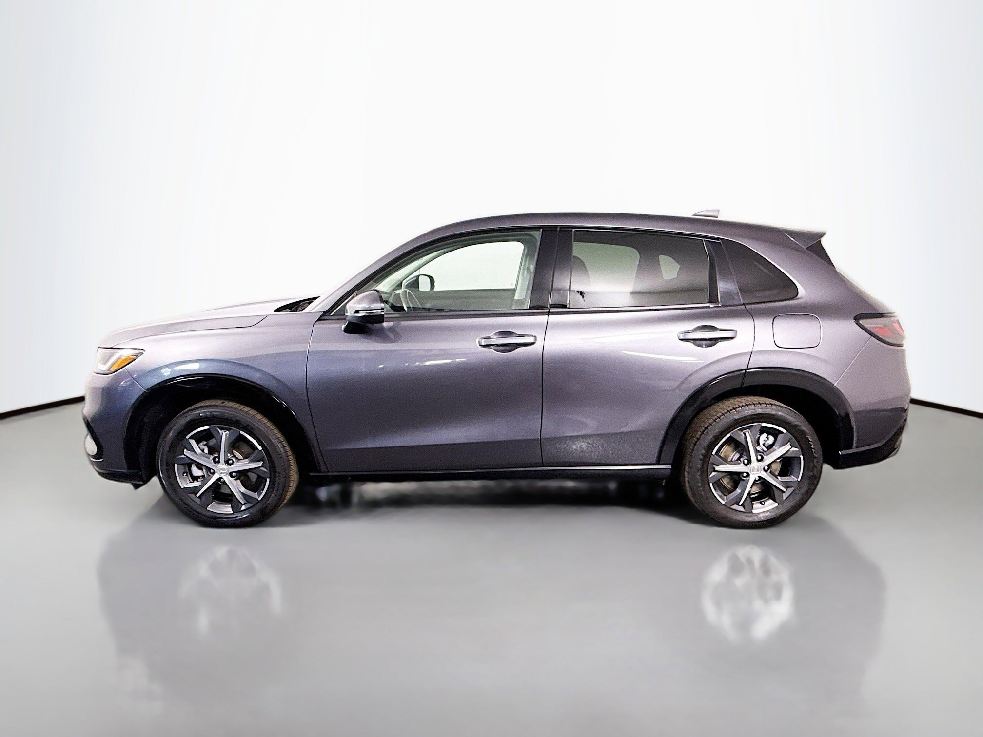Used 2023 Honda HR-V EX-L image 6