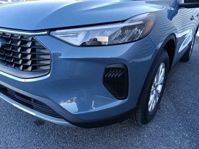 New 2026 Ford Escape Active image 9