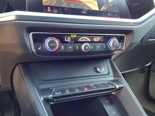 Used 2022 Audi Q3 2.0T Premium Plus w/ Premium Plus Package image 16