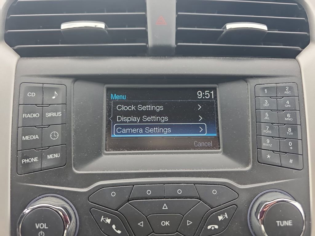 Used 2015 Ford Fusion SE w/ Equipment Group 201A image 32