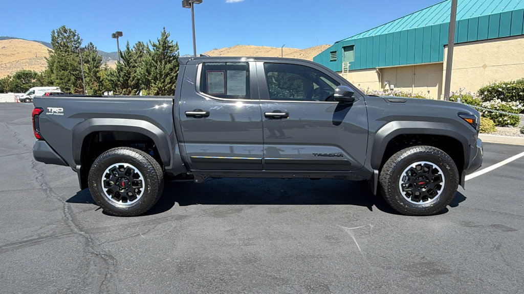 Certified 2026 Toyota Tacoma TRD Off-Road w/ TRD Off Road Upgrade Package AWD/4WD video 2
