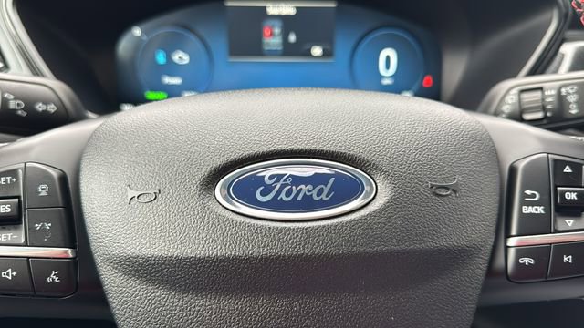 Used 2024 Ford Escape ST-Line Elite w/ Premium Technology Package image 19