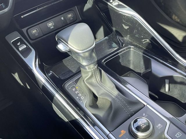 Used 2023 Kia Sorento SX image 31