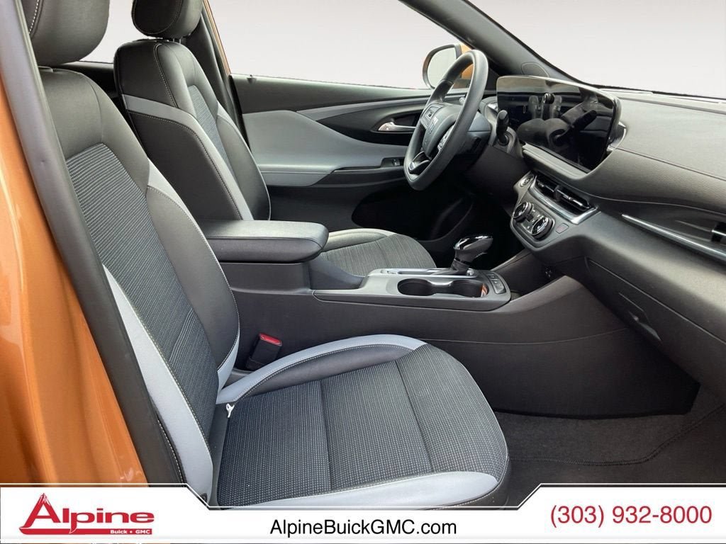 Used 2025 Buick Envista Preferred FWD image 15