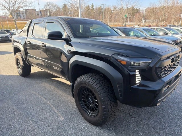 Used 2025 Toyota Tacoma TRD Off-Road image 27