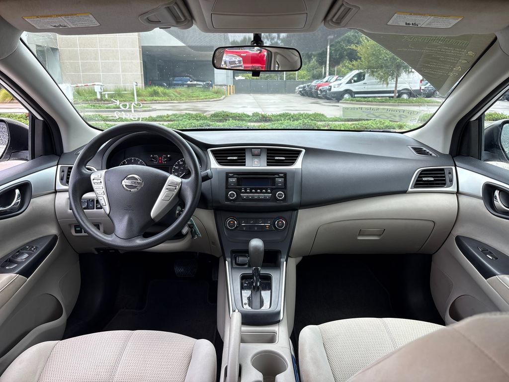 Used 2016 Nissan Sentra S FWD image 7