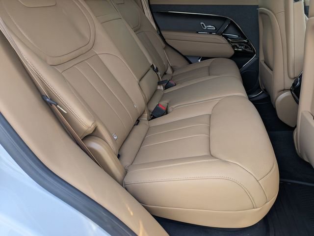 New 2026 Land Rover Range Rover Sport SE image 17