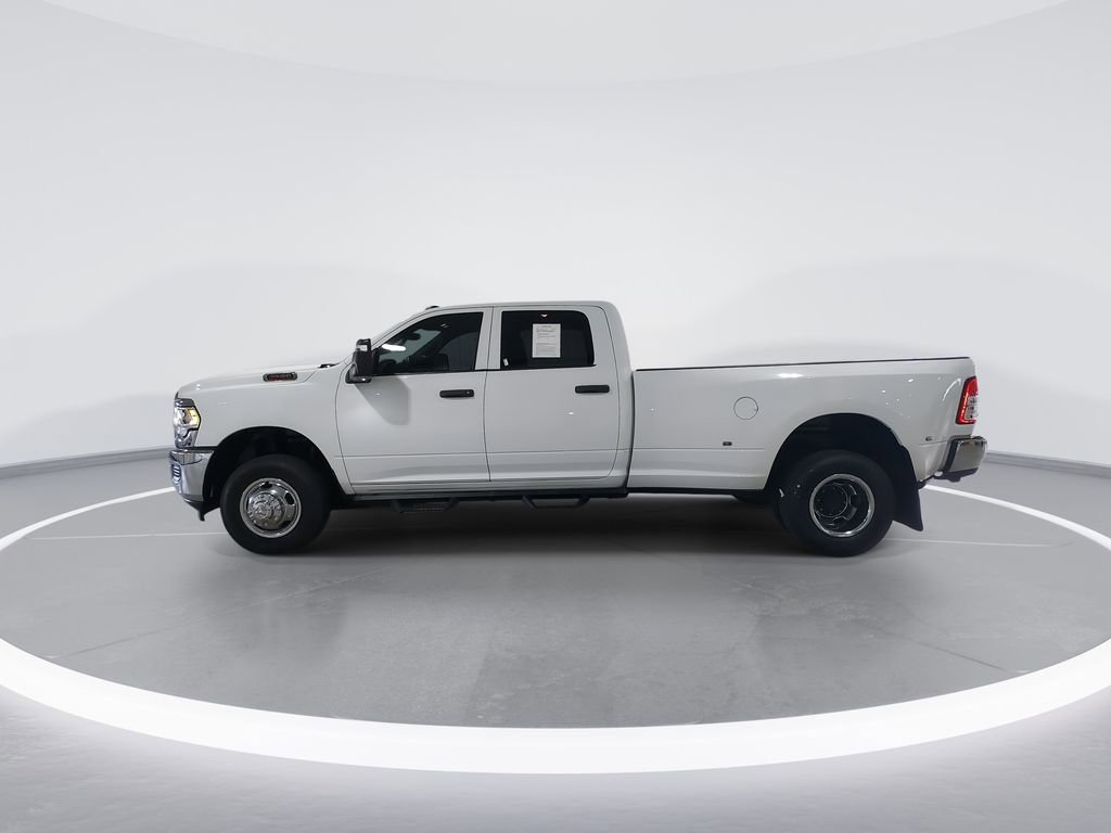 Used 2023 RAM 3500 Tradesman image 5
