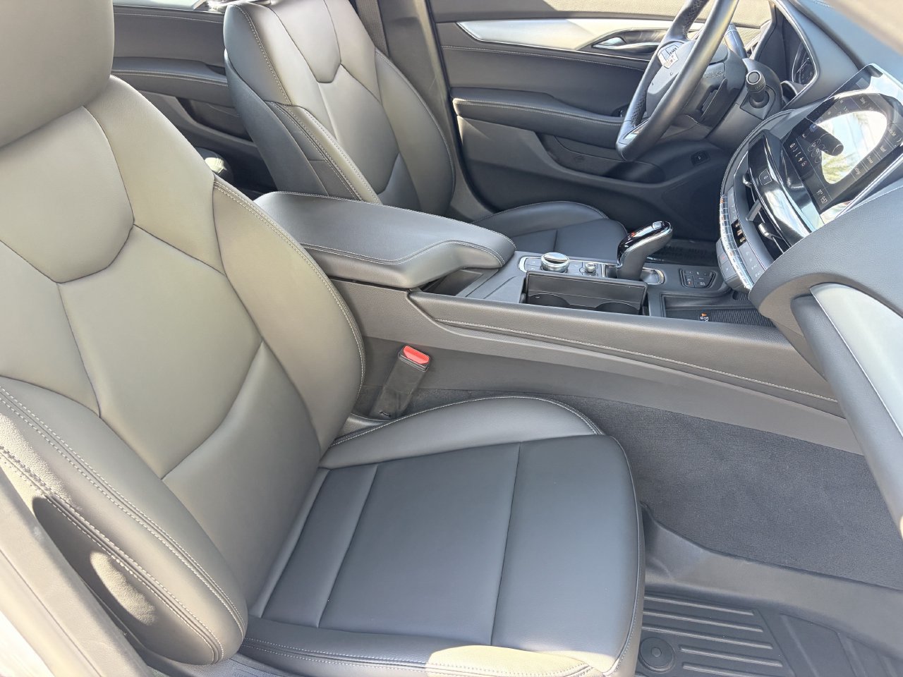 Certified 2024 Cadillac CT5 Luxury RWD image 11