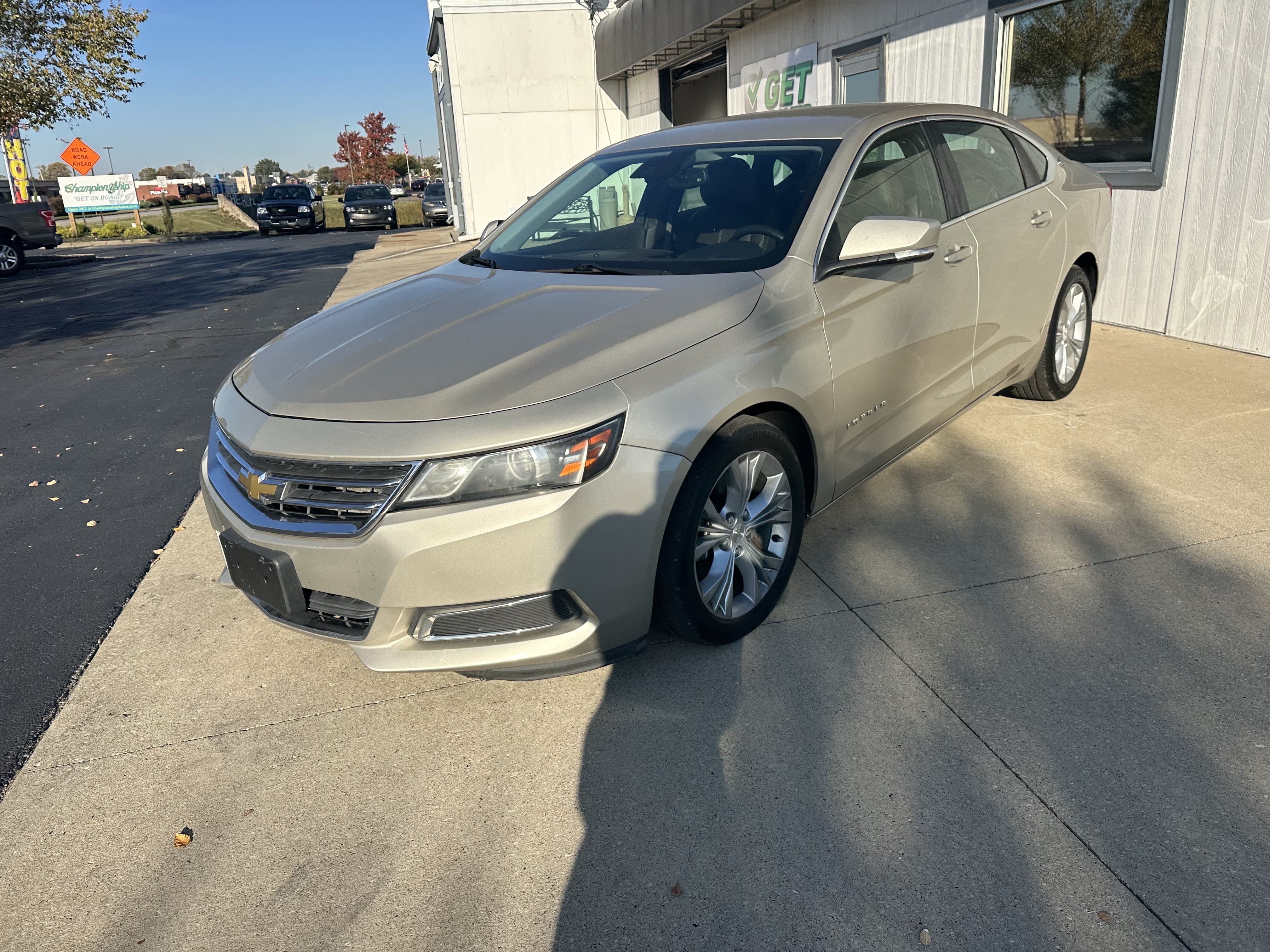 Used 2014 Chevrolet Impala LT w/ Premium Seating Package FWD image 5