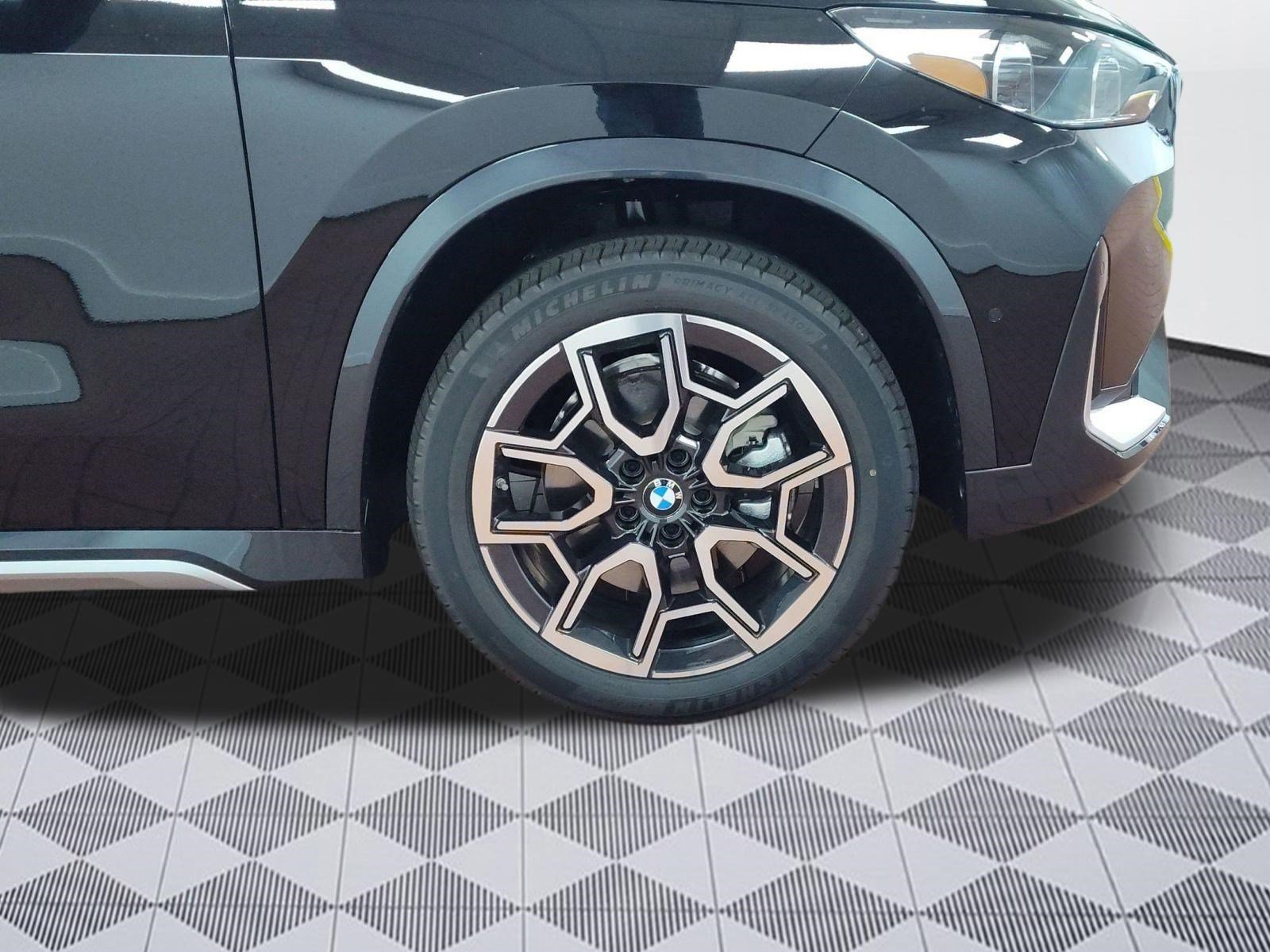 Used 2025 BMW X1 xDrive28i w/ Premium Package image 10