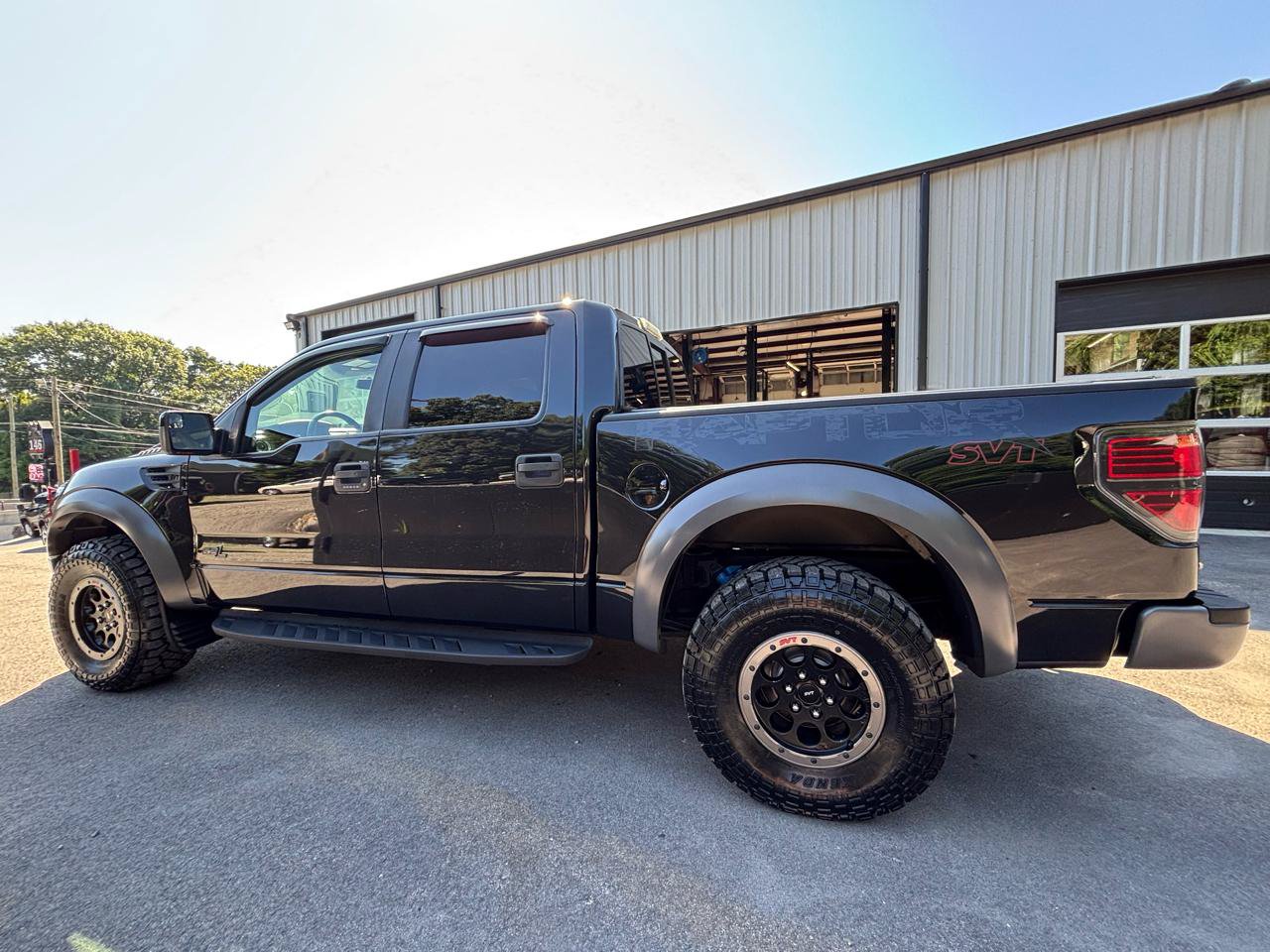 Used 2014 Ford F150 Raptor w/ Equipment Group 801A Luxury AWD/4WD image 11