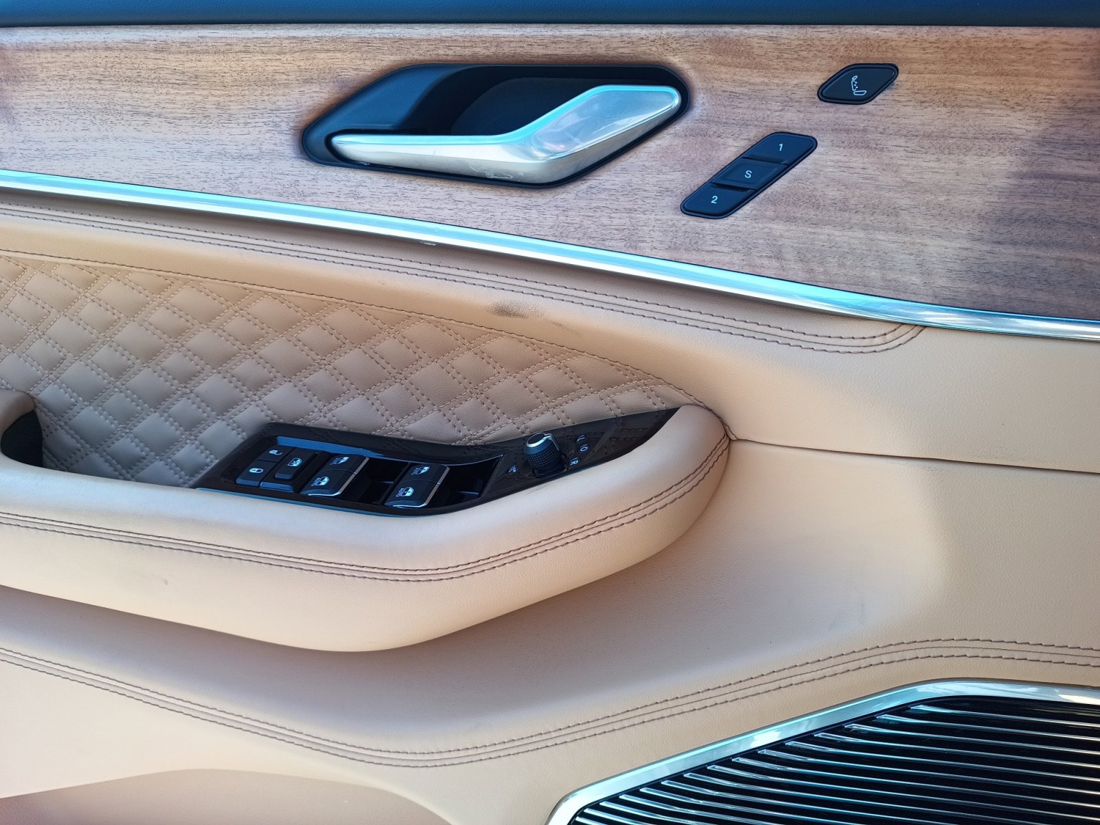 Certified 2024 Jeep Grand Cherokee L Summit image 25