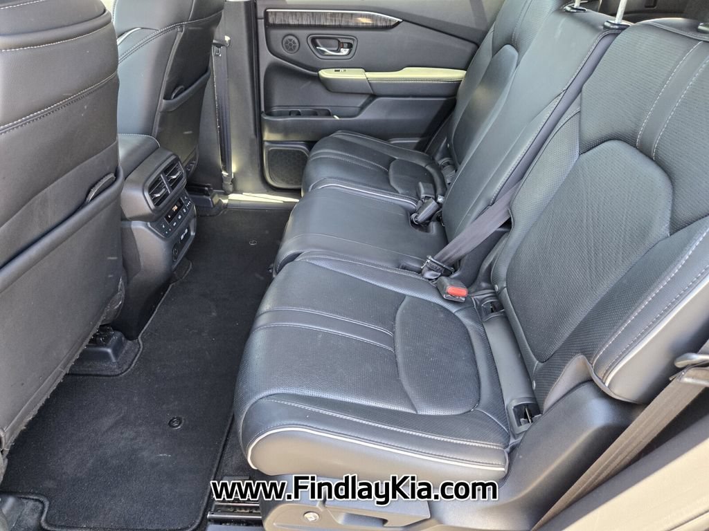 Certified 2023 Honda Pilot Elite image 3