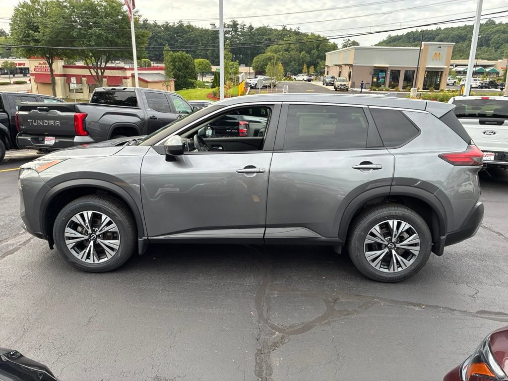 Certified 2023 Nissan Rogue SV AWD/4WD image 4