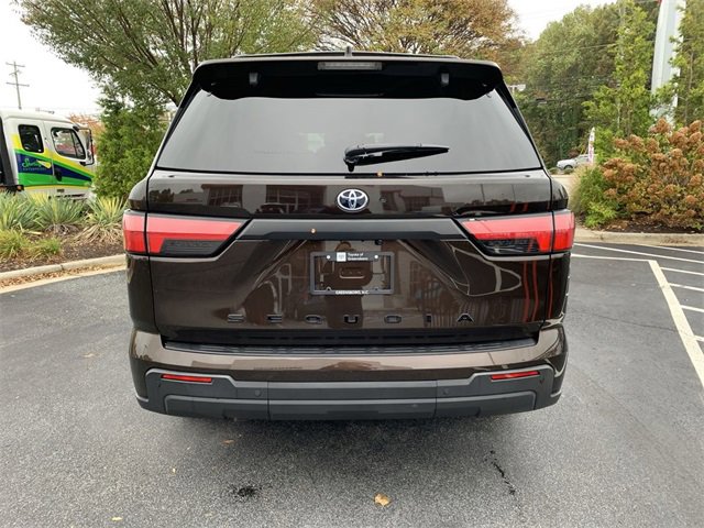 Certified 2023 Toyota Sequoia SR5 image 7