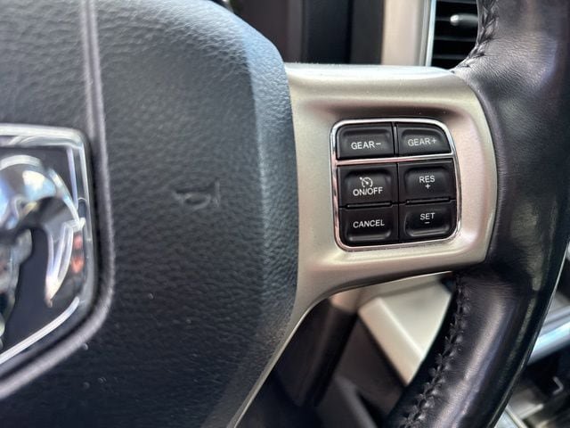 Used 2015 RAM 1500 Laramie AWD/4WD image 21