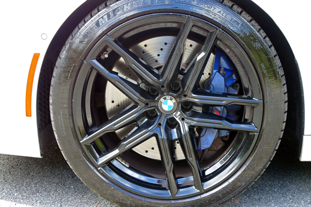 Used 2020 BMW M8 Convertible w/ Driving Assistance Package image 11