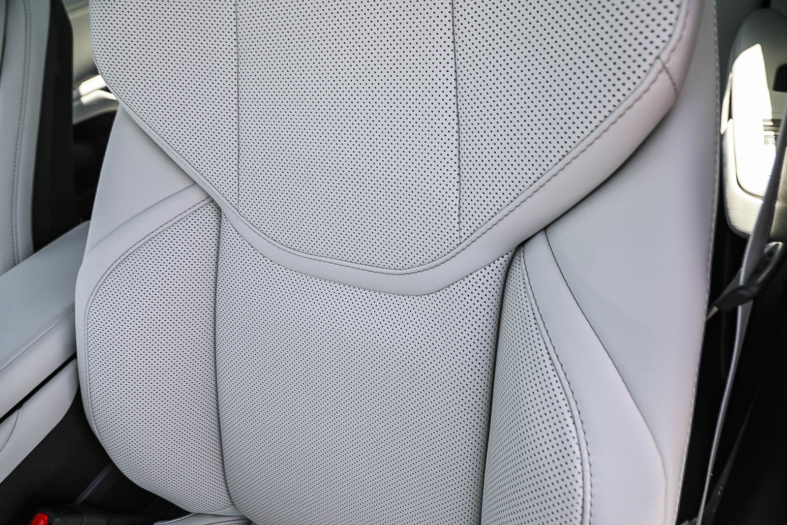 New 2026 Lexus ES 350e w/ Convenience Package FWD image 24