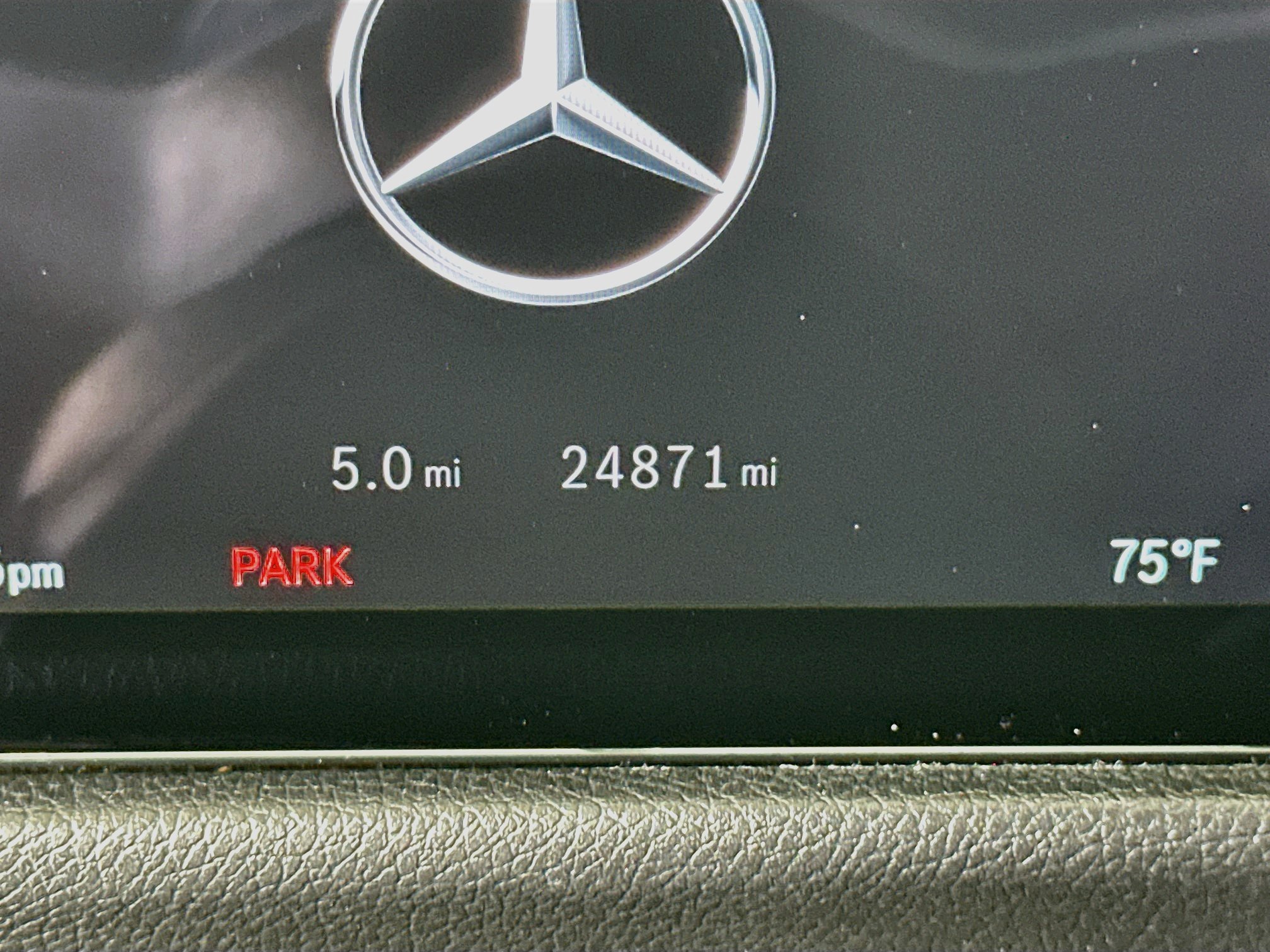 Used 2024 Mercedes-Benz GLB 250 w/ Exclusive Package image 19