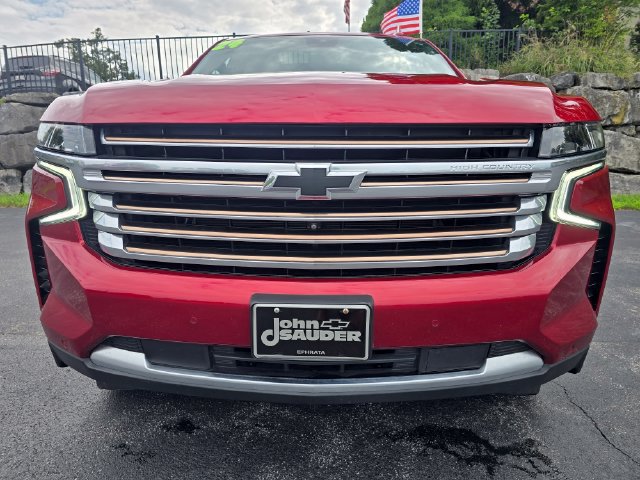 Used 2024 Chevrolet Suburban High Country AWD/4WD image 29