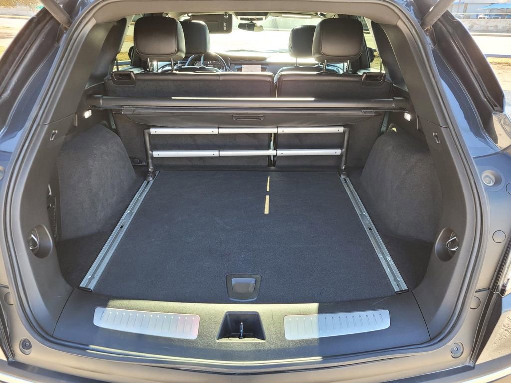 Used 2023 Cadillac XT5 Sportv image 14