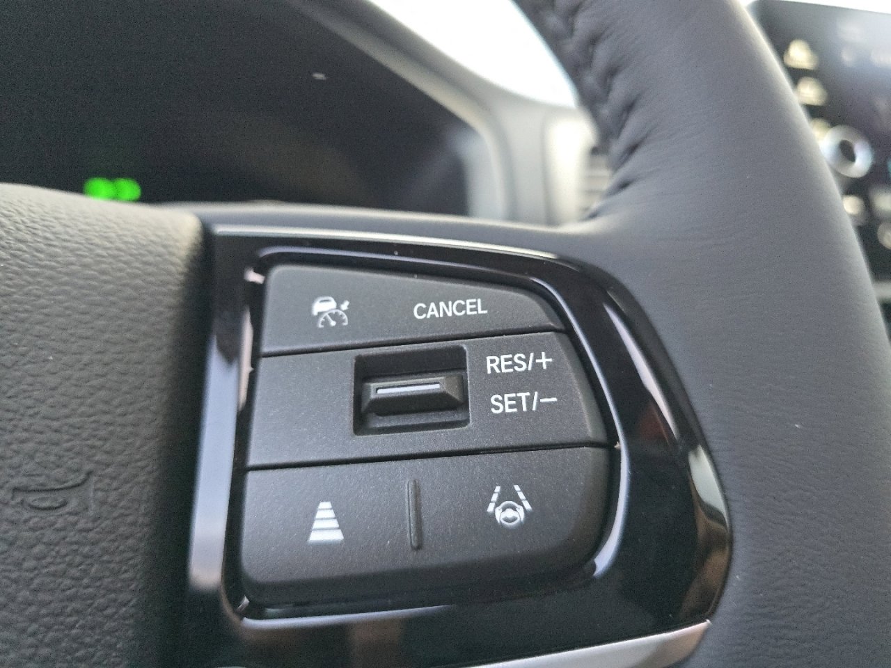 New 2026 Honda Odyssey Touring image 16