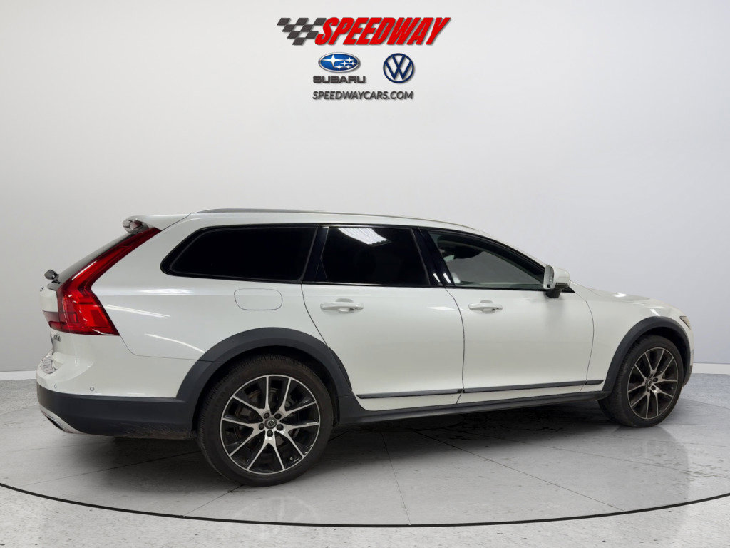 Used 2018 Volvo V90 T6 Cross Country w/ Convenience Package AWD/4WD image 11