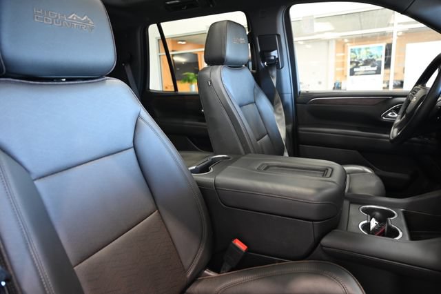 Used 2023 Chevrolet Tahoe High Country AWD/4WD image 10