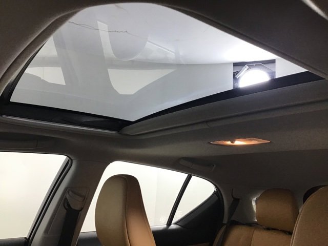 Used 2012 Lexus CT 200h image 14