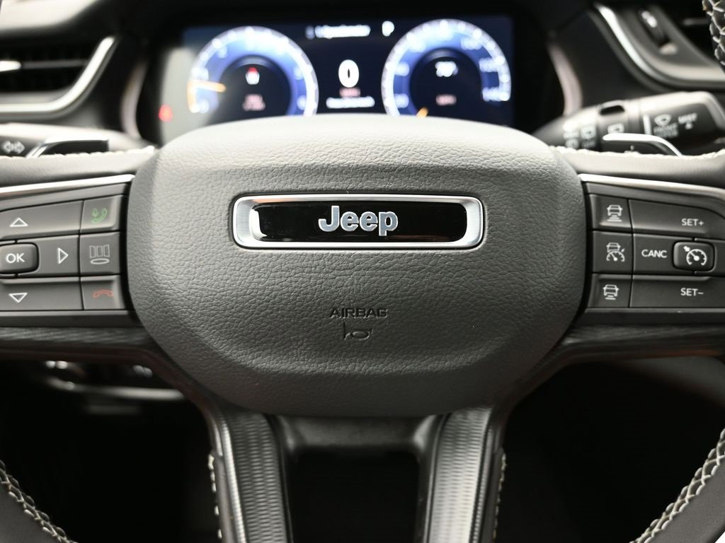 New 2025 Jeep Grand Cherokee L Laredo w/ Luxury Tech Group I image 26
