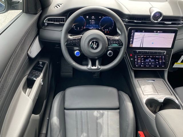 New 2025 Maserati Grecale Modena image 47