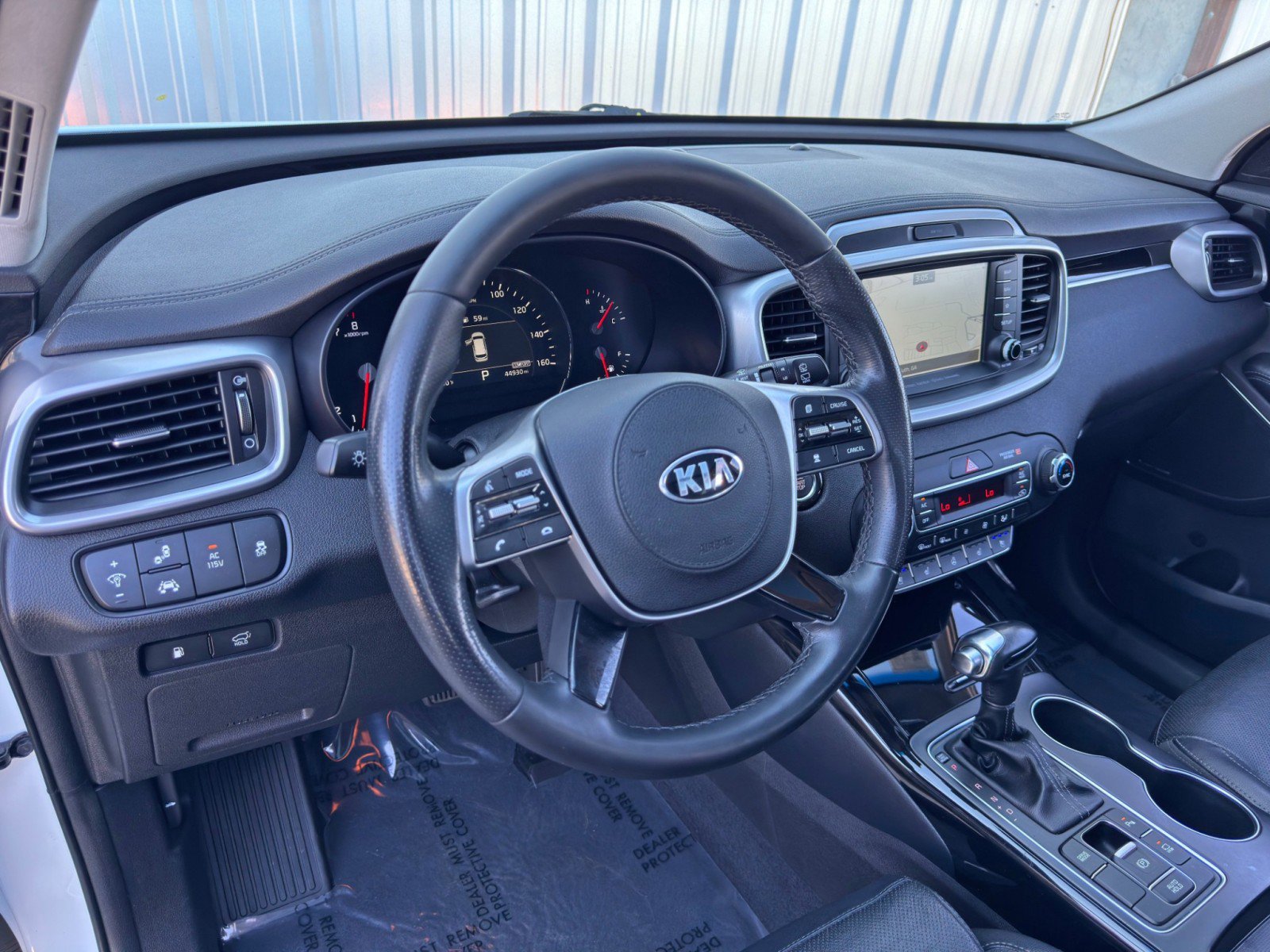 Used 2019 Kia Sorento SX w/ SX Touring Package image 13