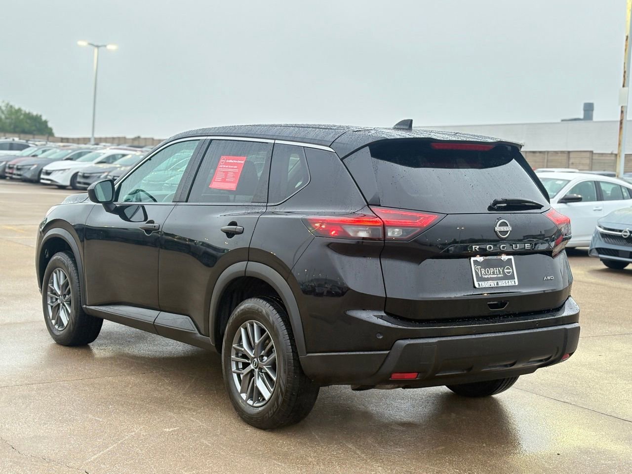 Certified 2024 Nissan Rogue S AWD/4WD image 10