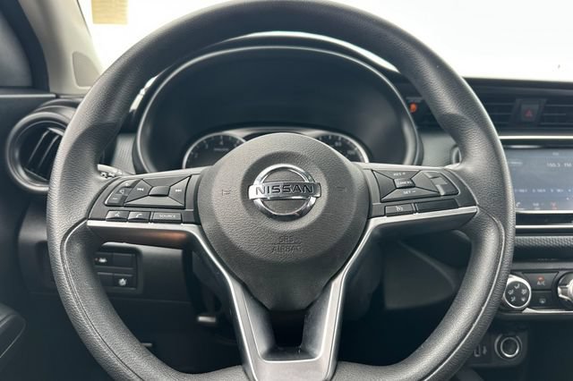 Used 2021 Nissan Kicks S FWD image 26
