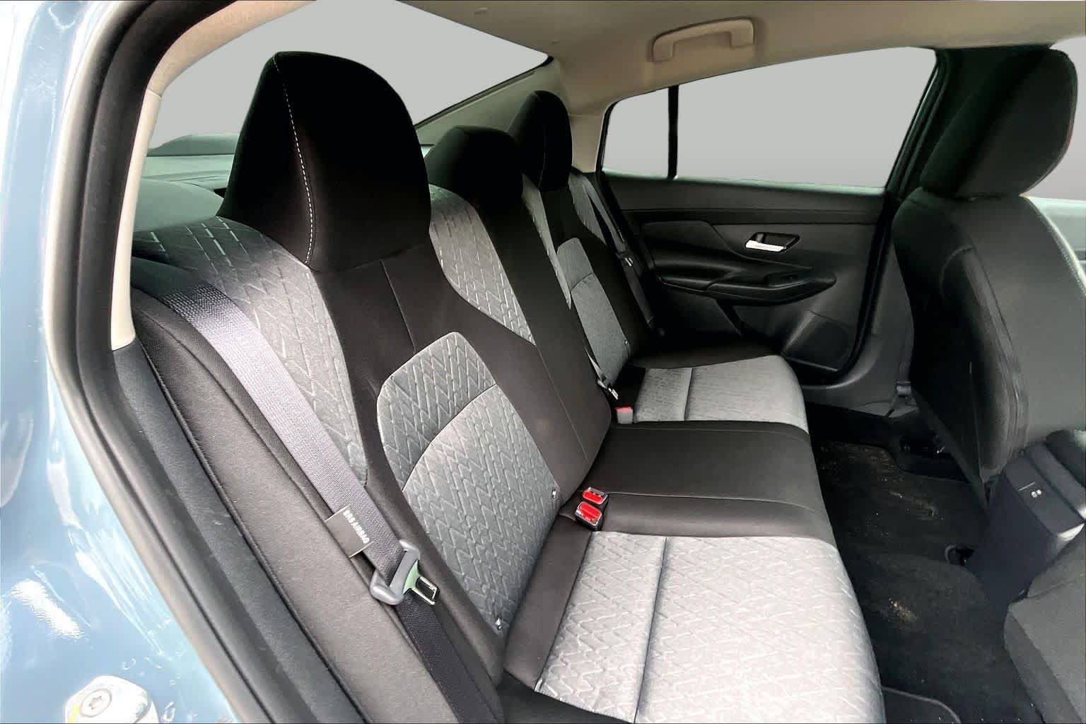 Used 2026 Nissan Sentra SV w/ Floor Mat Package FWD image 20