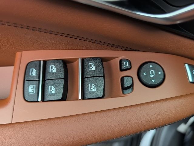 New 2026 BMW X7 M60i image 15