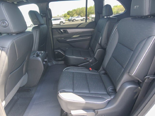 New 2026 Buick Enclave Sport Touring w/ Power Package FWD image 28