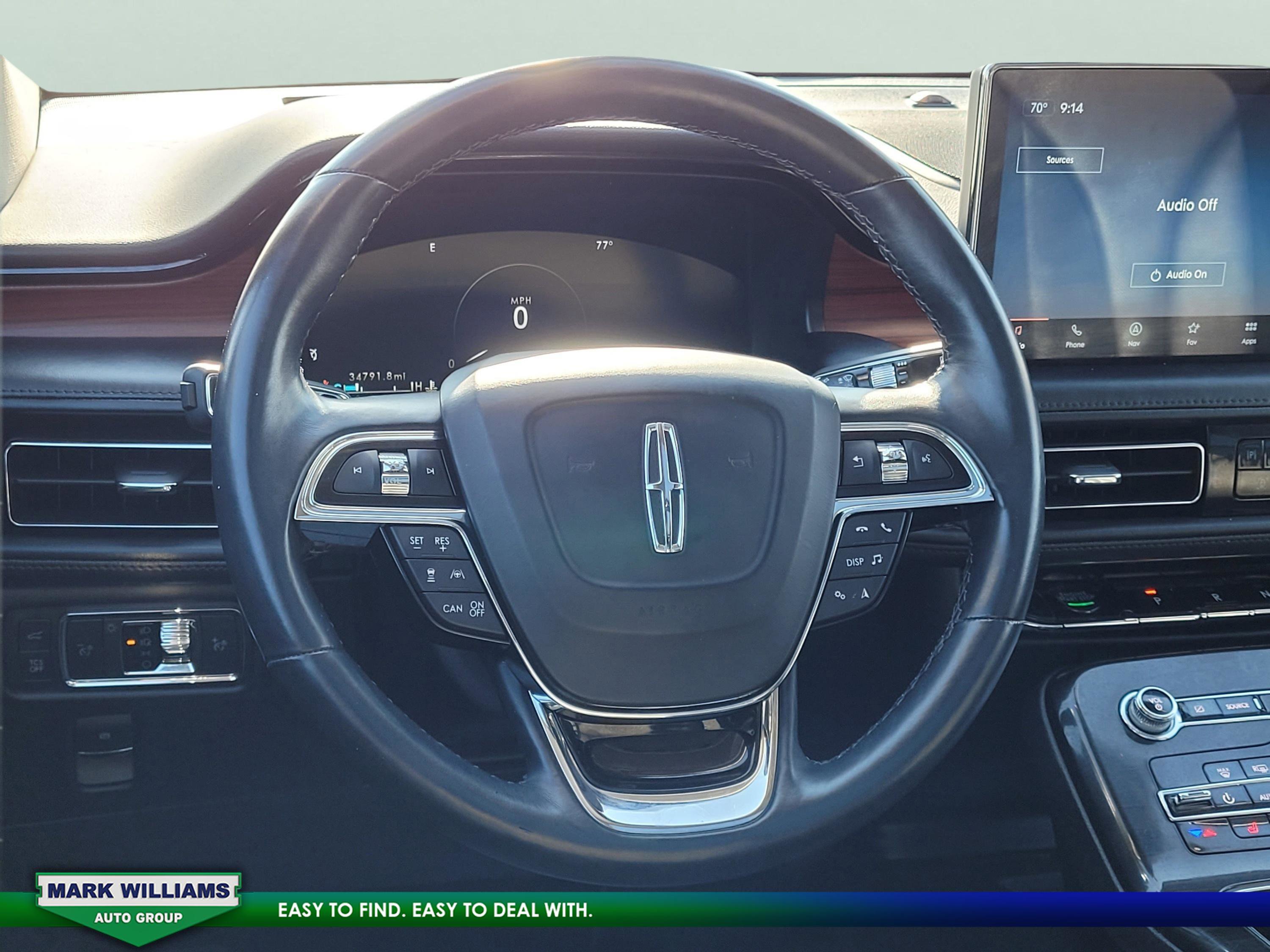 Used 2022 Lincoln Nautilus Reserve w/ Equipment Group 201A image 12