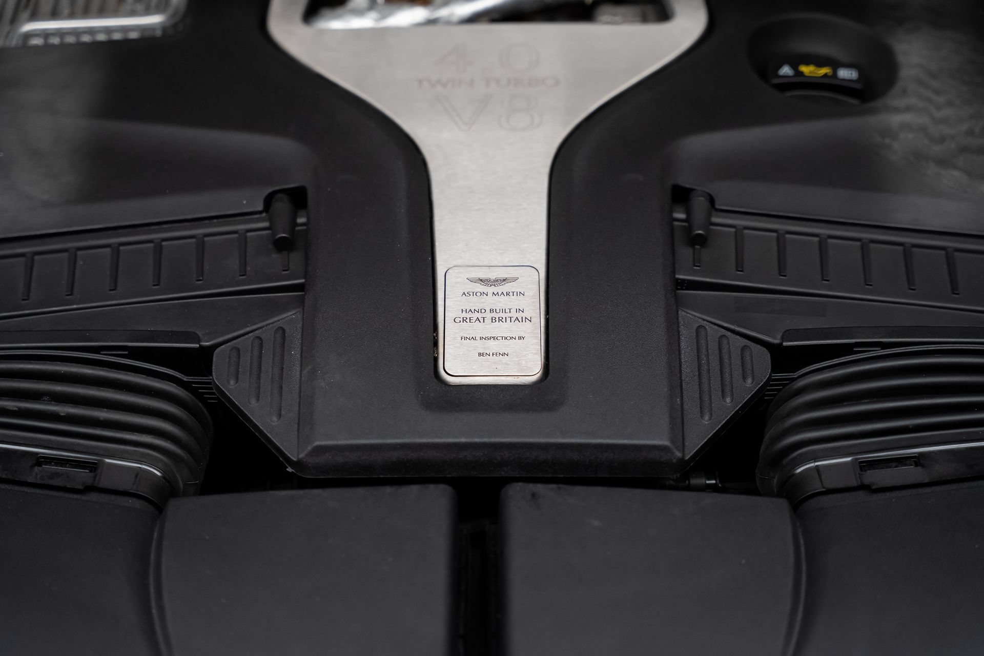 Used 2022 Aston Martin DBX AWD/4WD image 76