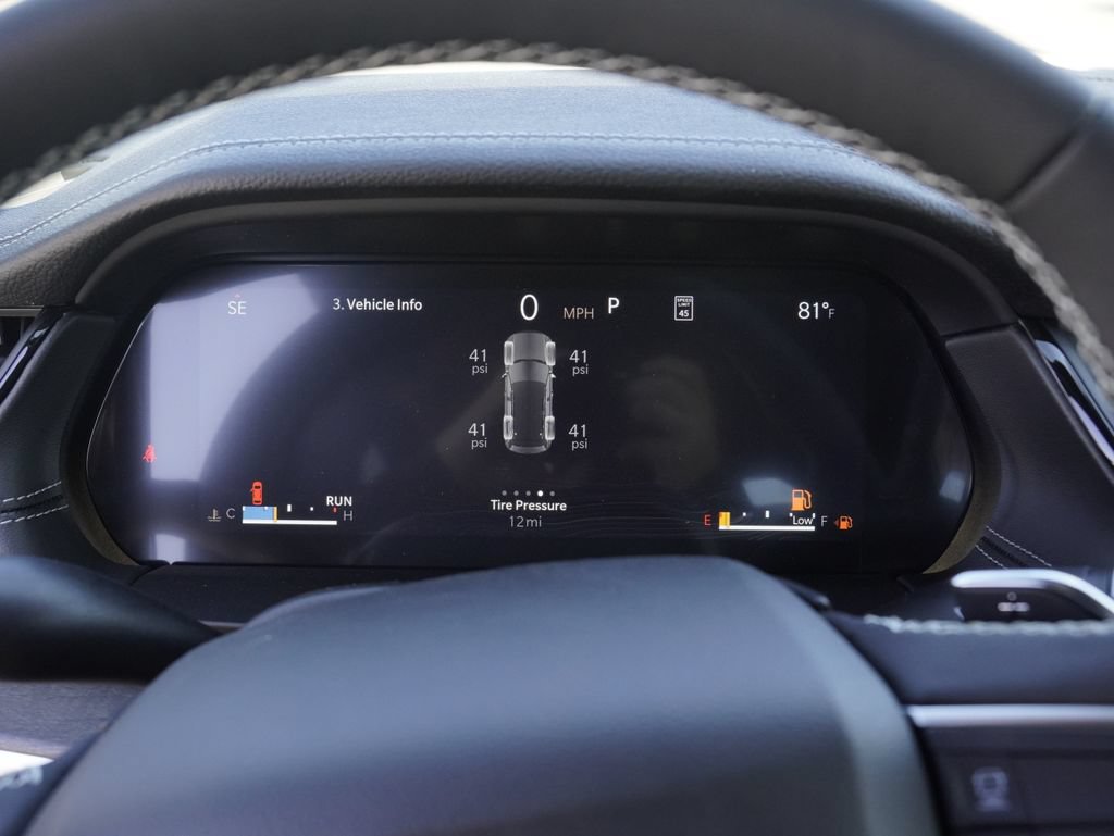 New 2026 Jeep Grand Cherokee Altitude AWD/4WD image 14