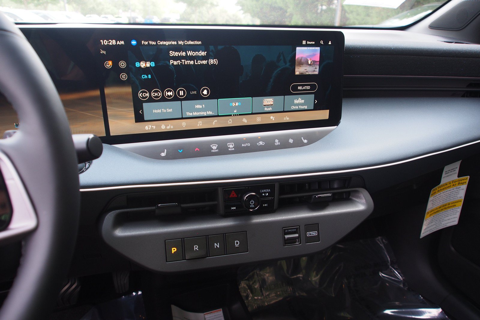 New 2026 Nissan Leaf Platinum+ FWD image 23