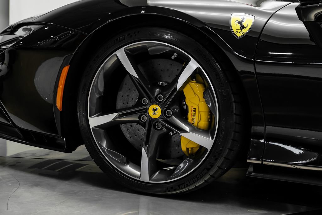 Used 2022 Ferrari SF90 Spider AWD/4WD image 46