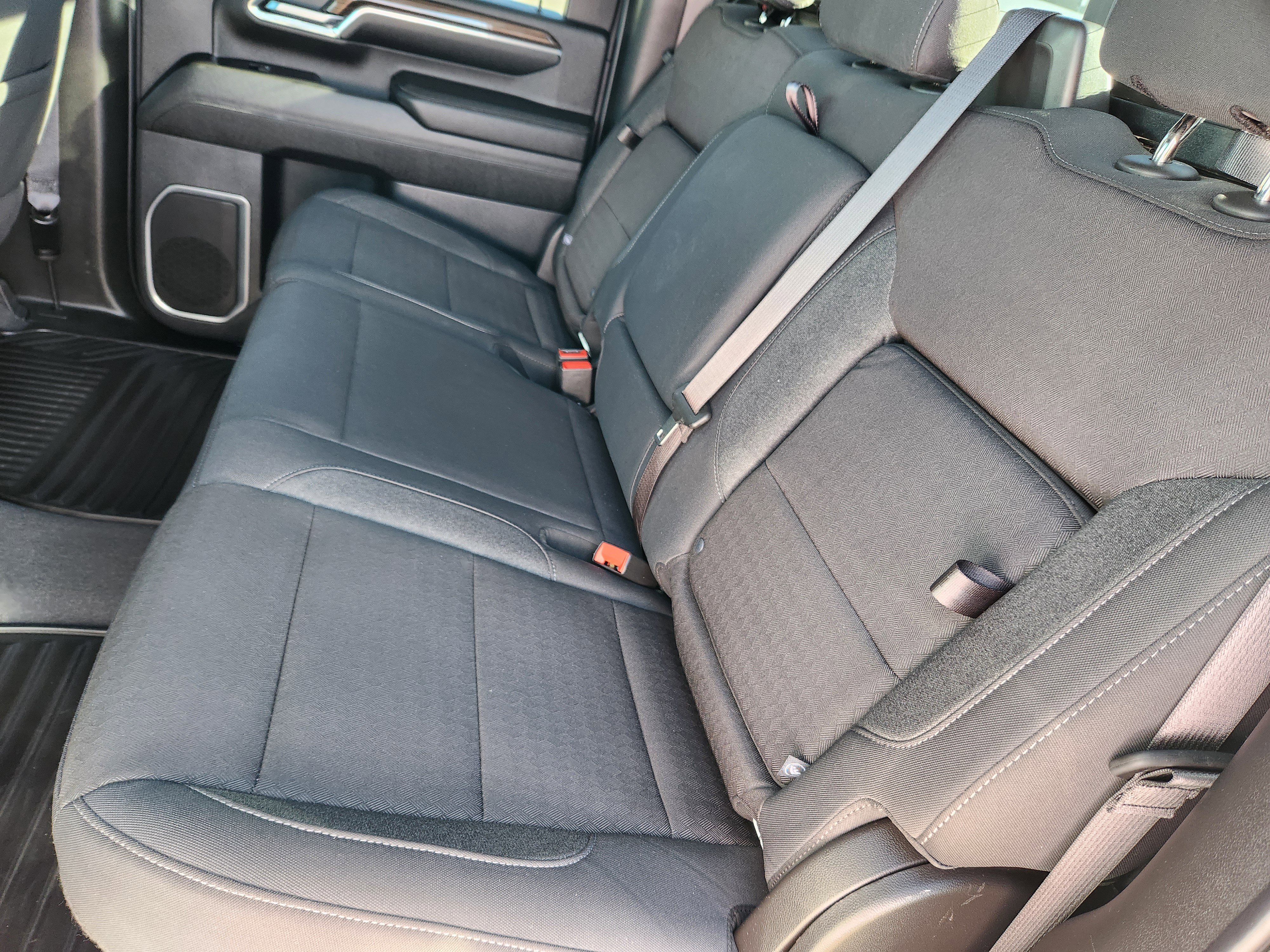 Certified 2024 Chevrolet Silverado 2500 LT w/ Safety Package image 18