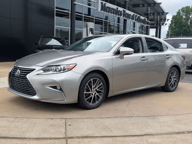 Used 2016 Lexus ES 350 w/ Luxury Package w/Wood Trim FWD image 5
