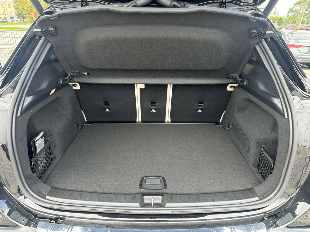 Used 2025 Mercedes-Benz GLA 250 image 6