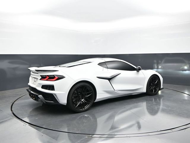 Used 2023 Chevrolet Corvette Z06 RWD image 7