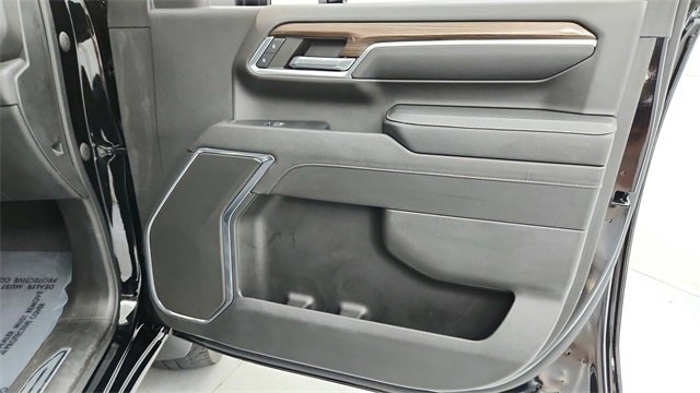 Used 2024 Chevrolet Silverado 2500 LT w/ Convenience Package image 23